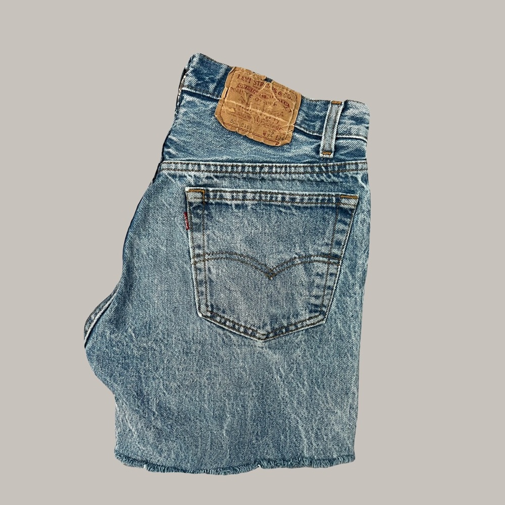Vintage 501 Acid Wash Levi's Denim Jeans Women's 32" Waist